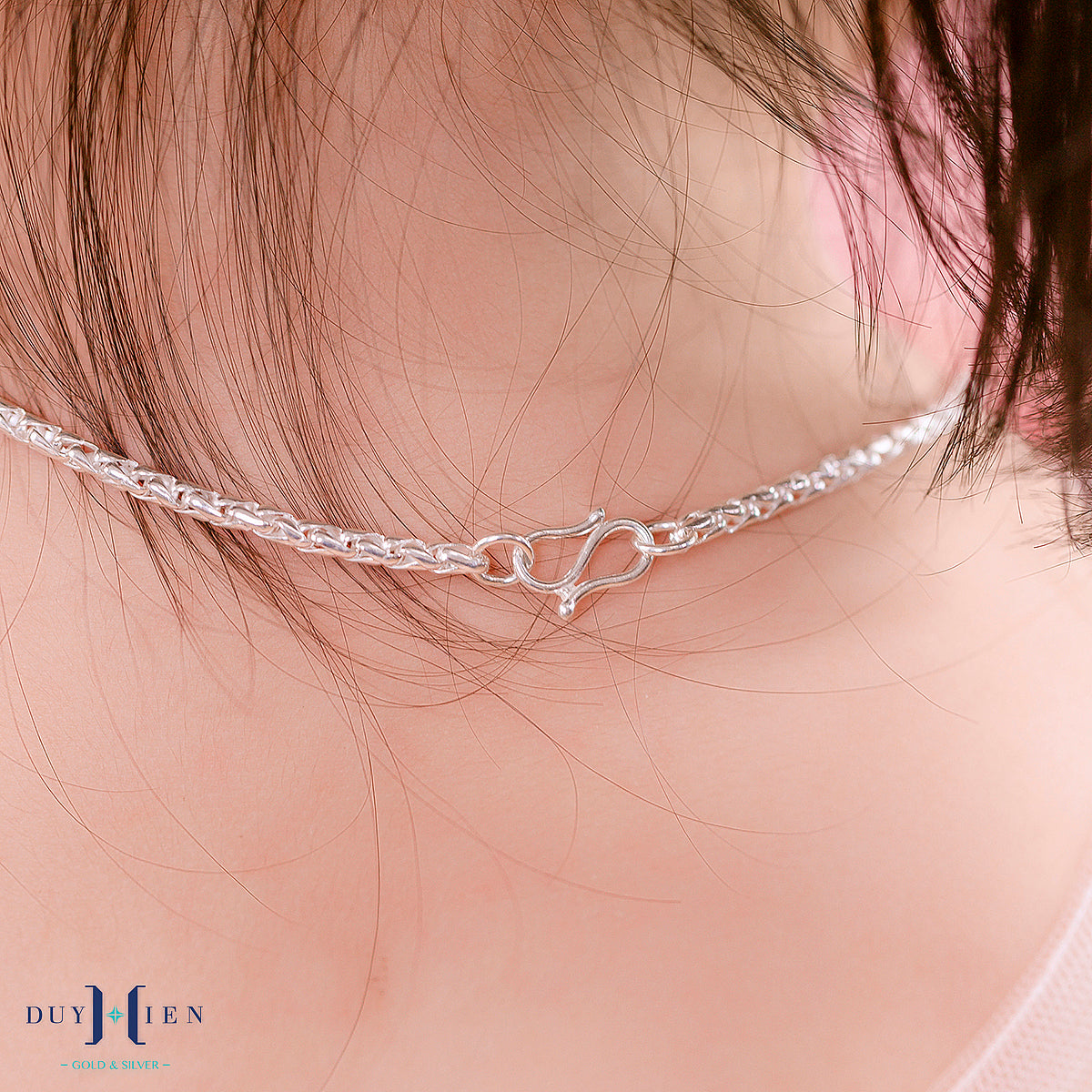 JUELHAUS Silver Necklace Gift for daughter Coconut String Style, Durable and Solid, Comfortable to Wear for Your Baby