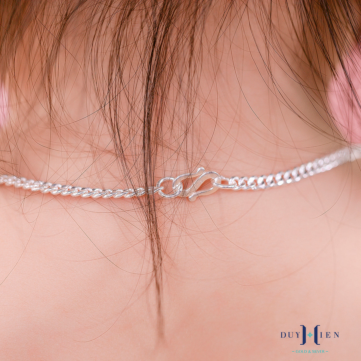 JUELHAUS Silver Necklace Gift for daughter Traditional Single Chain Style All Sizes Simple, Durable, Beautiful and Bright Over Time