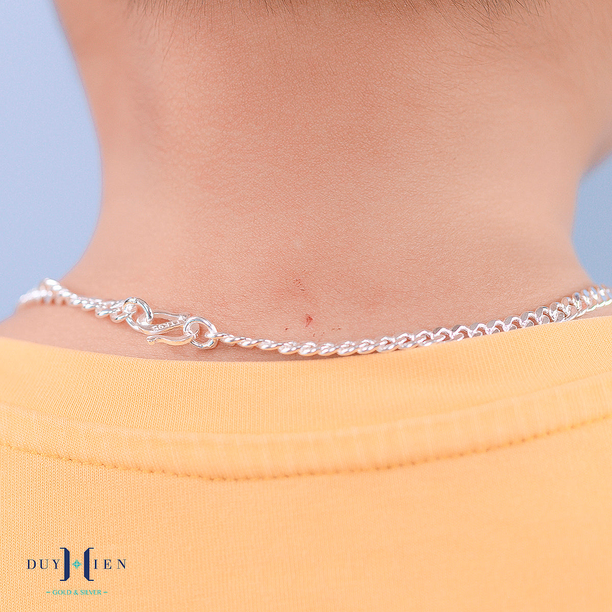 JUELHAUS Silver Necklace for Children Traditional Single Chain Style, Simple, Easy to Wear, Durable, Resistant to Sun and Wind