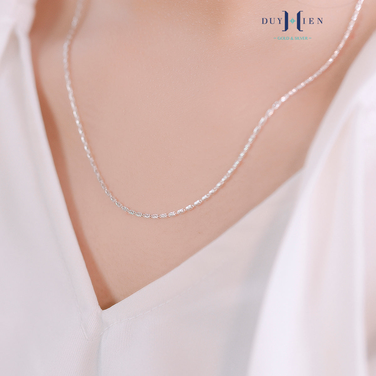 JUELHAUS Silver Necklace Gift for Best friend S925 Italian Style Super Bright Stylized Bar Chain