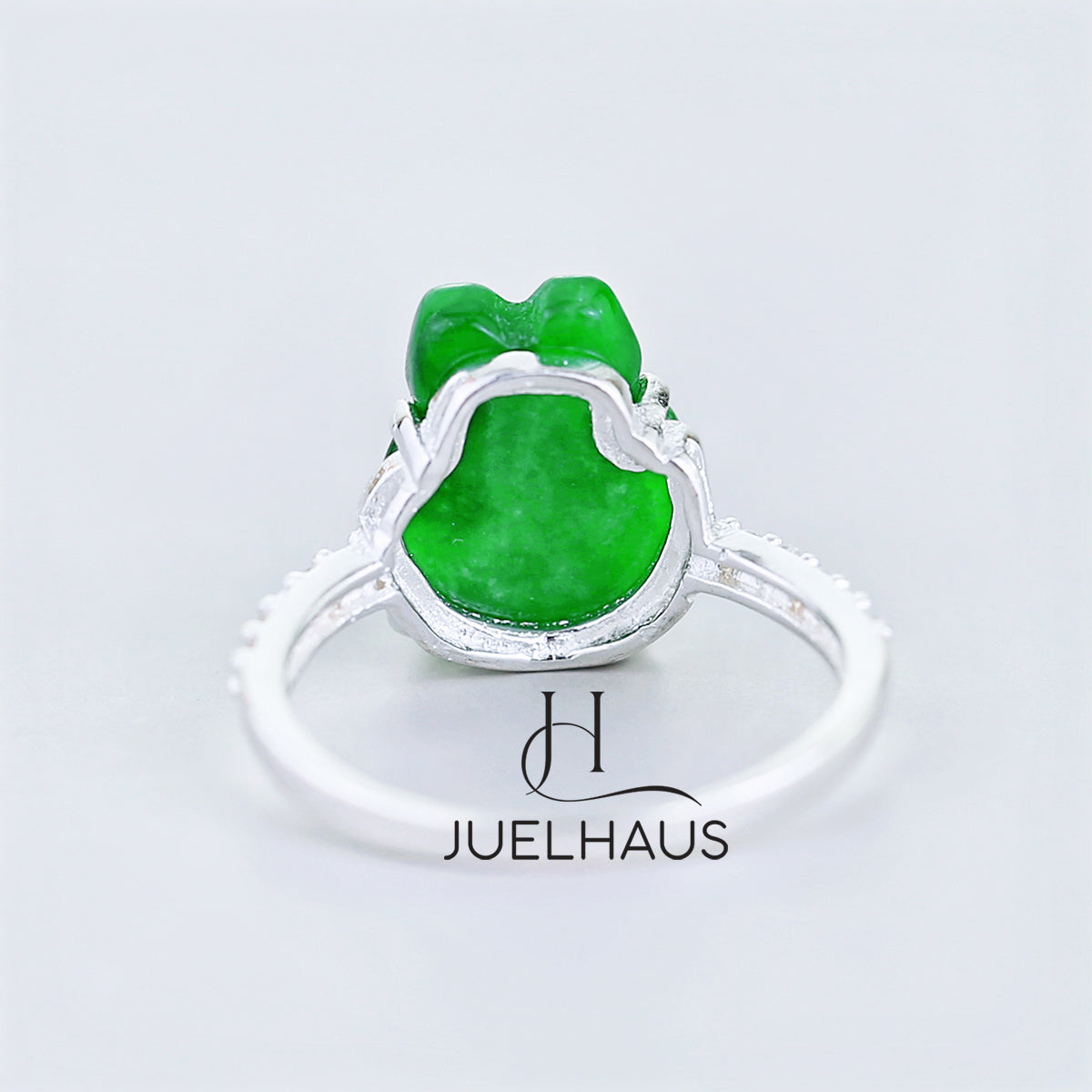 JUELHAUS Small and Pretty Green Jade Fox Silver Ring with 2-Sided Stone Border, Exquisite and Outstanding Ring