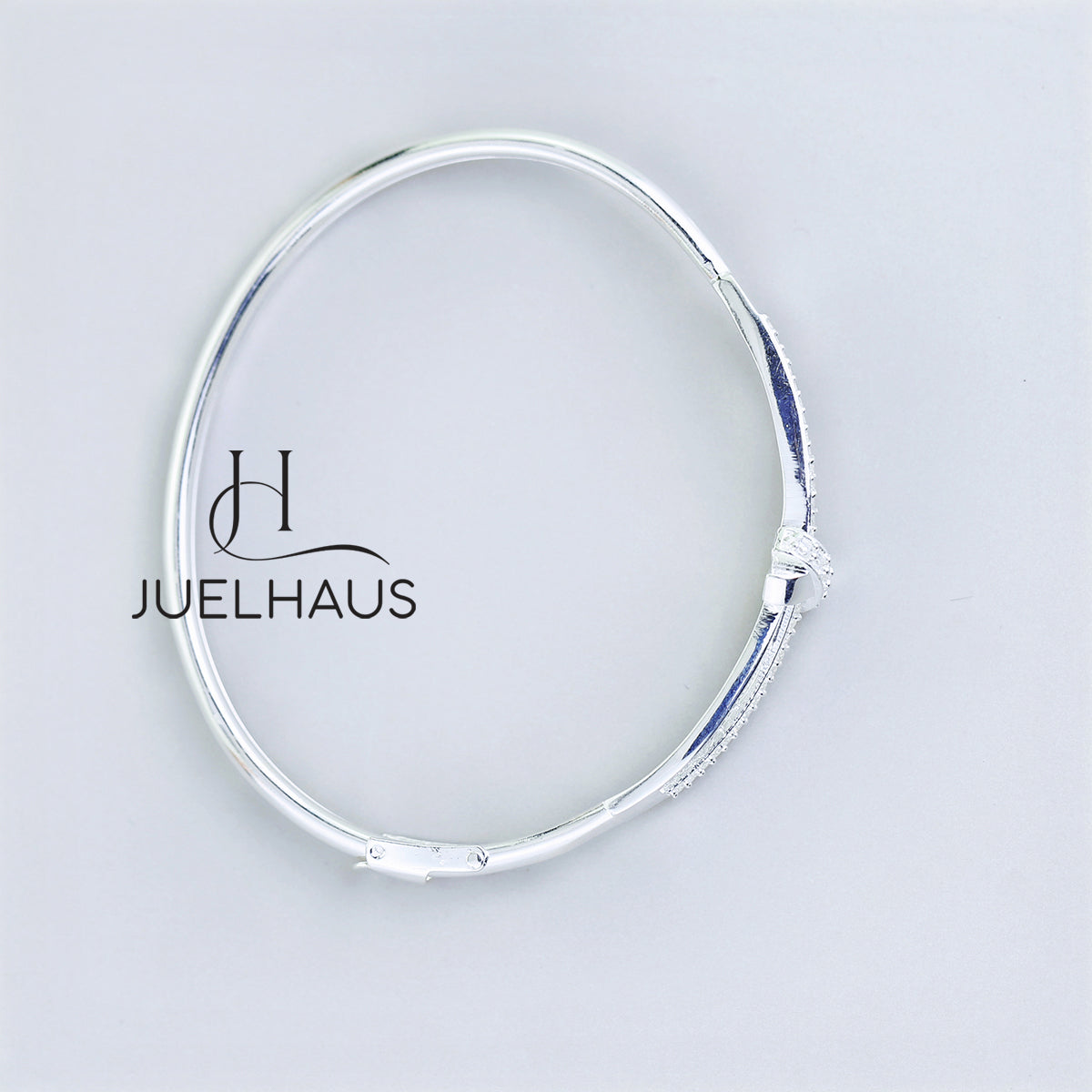 JUELHAUS Women's Silver Bow-shaped Ring with Rhinestones, Luxurious Style