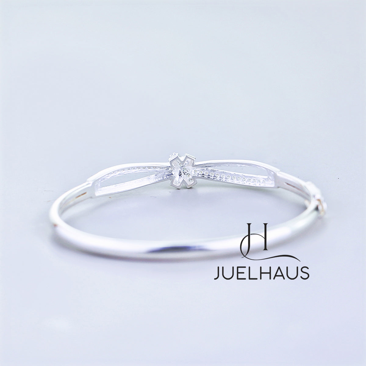 JUELHAUS Women's Silver Bow-shaped Ring with Rhinestones, Luxurious Style