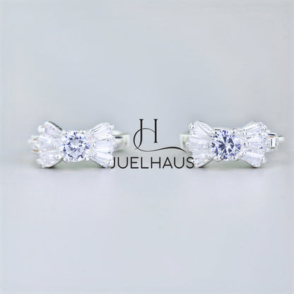 JUELHAUS Silver Earrings for Babies in Round Bow Shape with 2 Excellently Beautiful Crystal Shapes