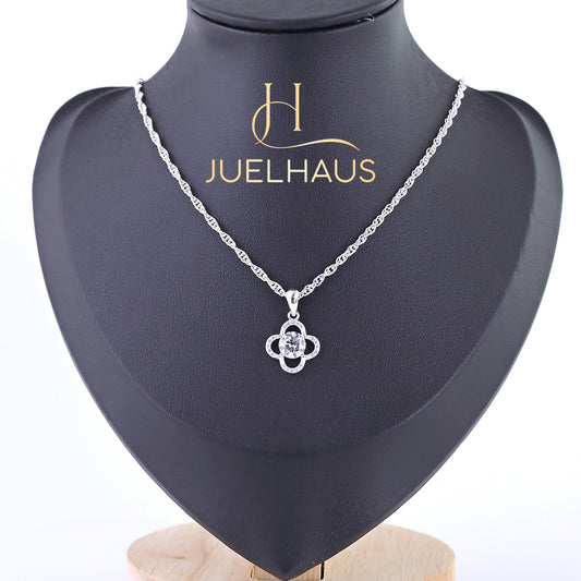 JUELHAUS Silver Necklace S990 Pure 4-Petaled Flower Shape with Simple Stone Border Pistil Stone 5 Cups Impressive Bright White
