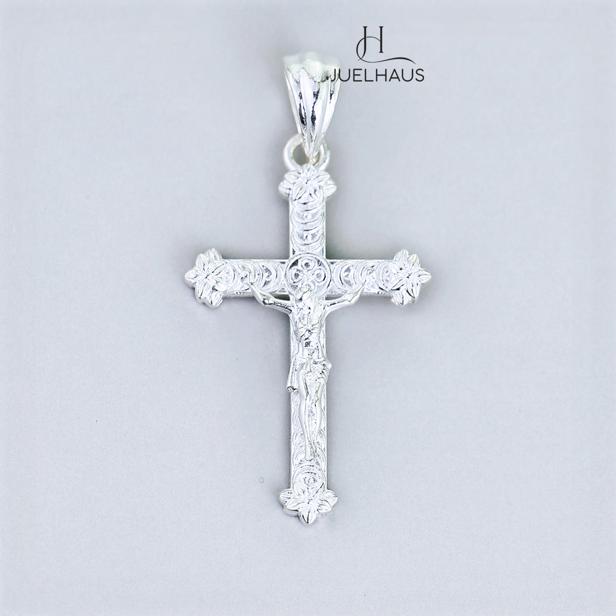 JUELHAUS Super Beautiful Silver Cross Pendant With Cast Statue Of Jesus