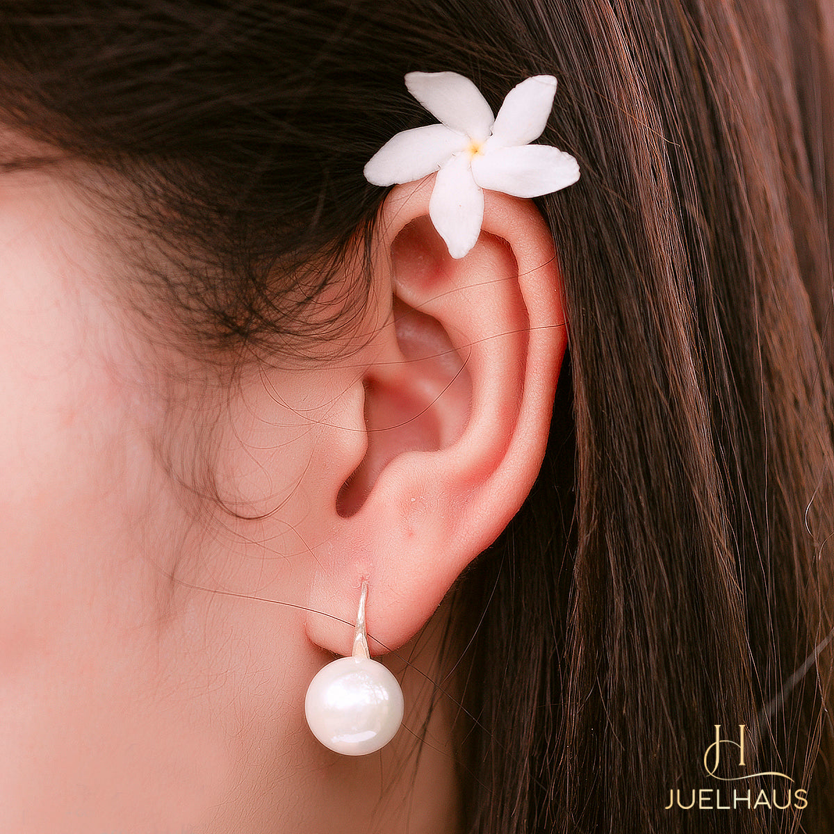 JUELHAUS Silver Pearl Earrings Short Hook Style, Simple, Durable, Luxurious, Easy to Wear