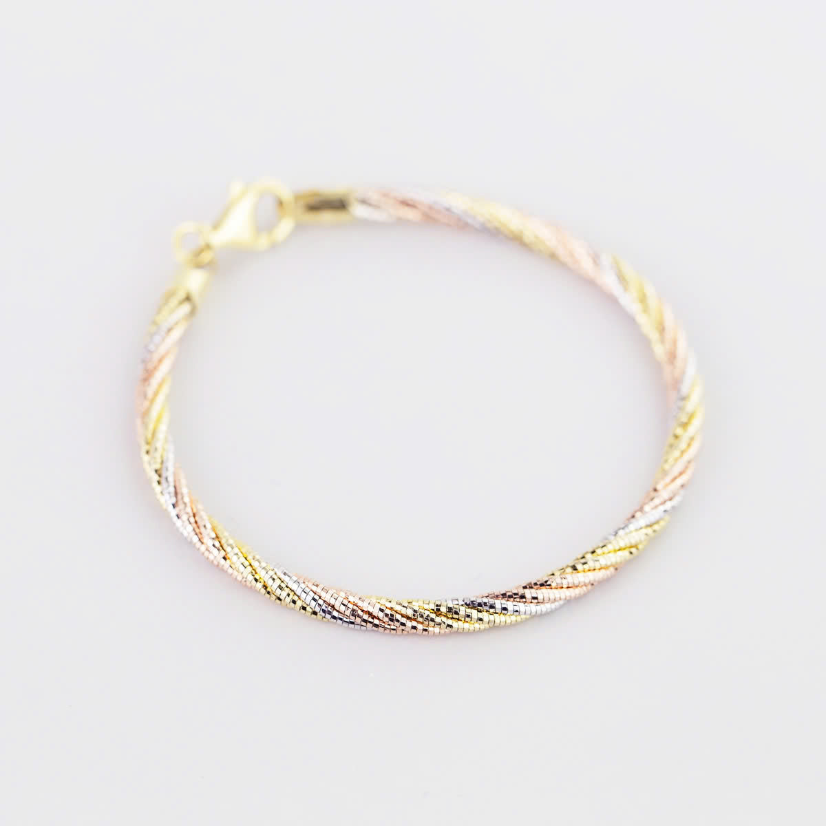 JUELHAUS S925 Silver Bracelet, 3-Color Plating, Like Italian Gold, Luxurious and Outstanding 5-Strand Tet Necklace Style